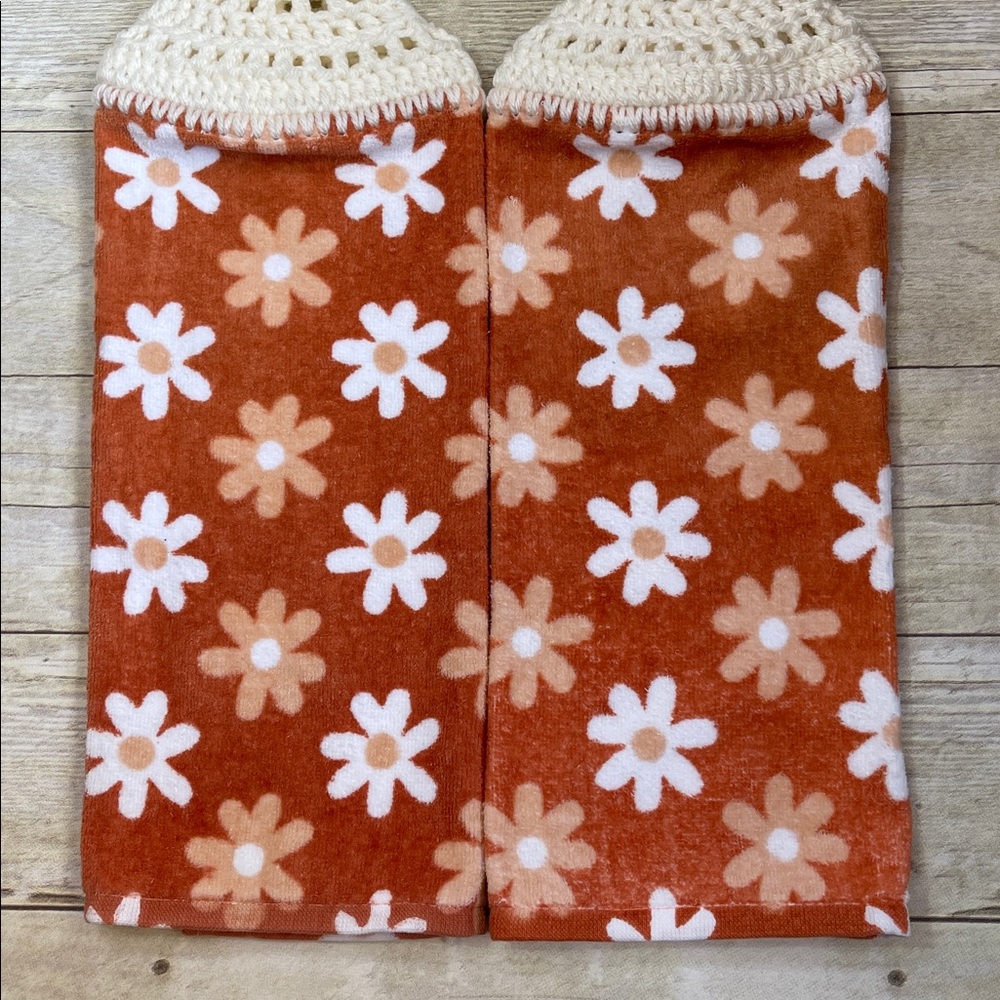 Two Crochet Top Hanging Hand Towels Daisies Burnt Orange&Peach Single Thick - Picture 4 of 5